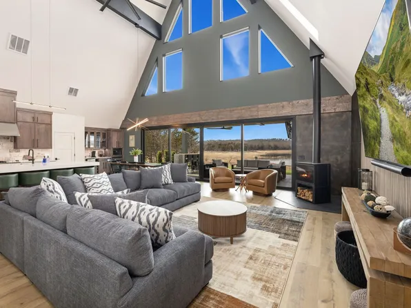 9770 Larkin Ln #Id1471079p, Rogers, AR 72756