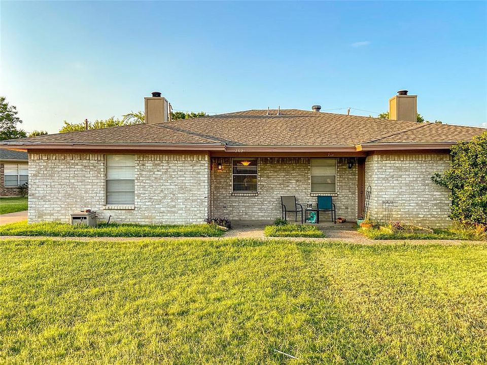 1st image of 709 Bluebonnet Dr
