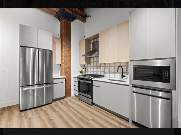 (undisclosed Address), Chicago, IL 60622