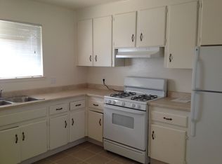 1560 Ellen Ct APT 5, Merced, CA 95341