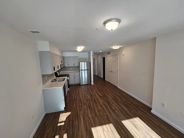 Clinton Lofts — Photo 13
