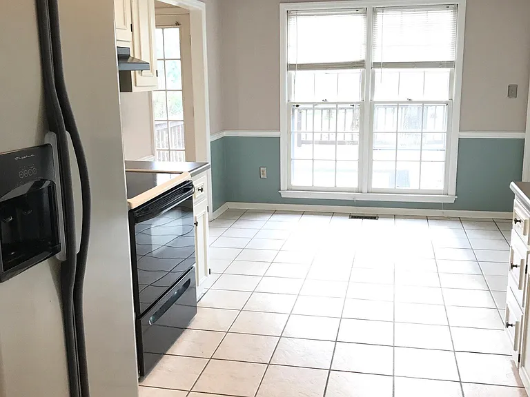 152 Stonybrook Dr — Photo 16