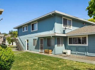 2512 Coffey Ln, Santa Rosa, CA 95403