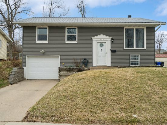 1119 18th St NW, Cedar Rapids, IA 52405