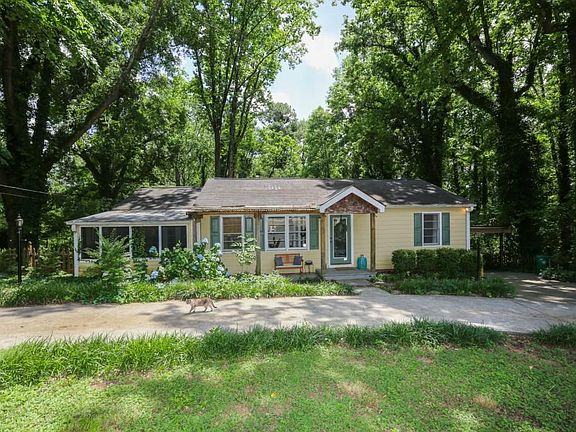 2nd image of 731 Aberdeen Dr