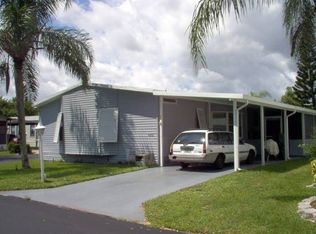 6201 Palm Breezes Dr, Lantana, FL 33462