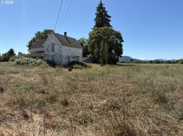 33957 Tennessee Rd, Lebanon, OR 97355