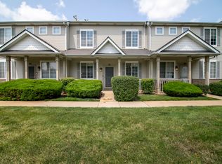 95 Coralbell Ct, Romeoville, IL 60446