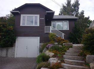 3022 NW 72nd St, Seattle, WA 98117