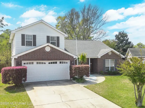 2071 Stonebridge Dr, Biloxi, MS 39532