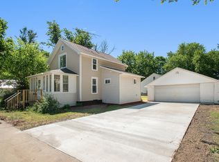 500 W Broadway St, Three Rivers, MI 49093