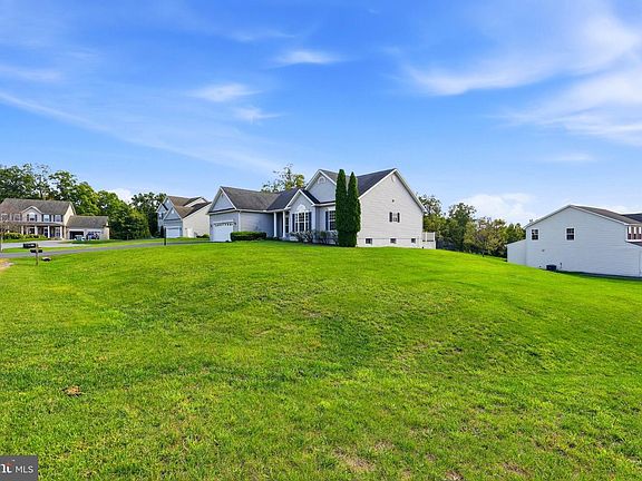 2nd image of 22 Patapsco Cir