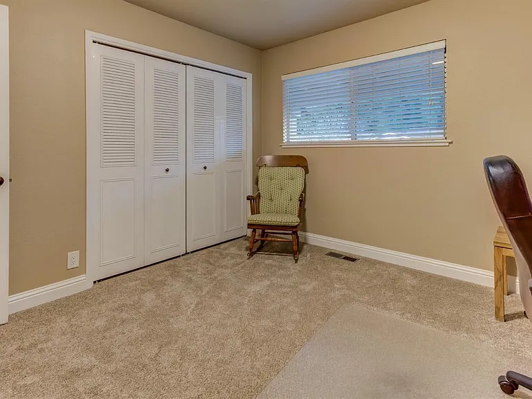 2572 Rollingwood Dr — Photo 18