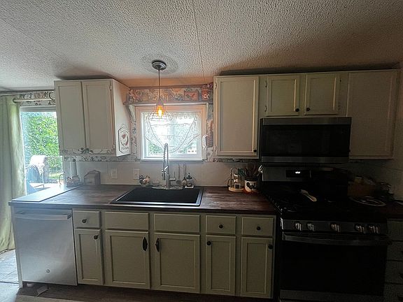 5th image of 545 Hillsboro Rd