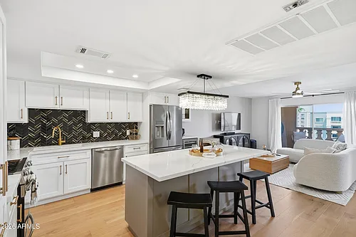 7920 E Camelback Rd #605 Photo 1