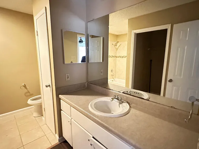 4300 Duval Rd #B — Photo 13