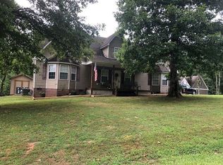 62 Shoals Overlook Dr, Florence, AL 35634