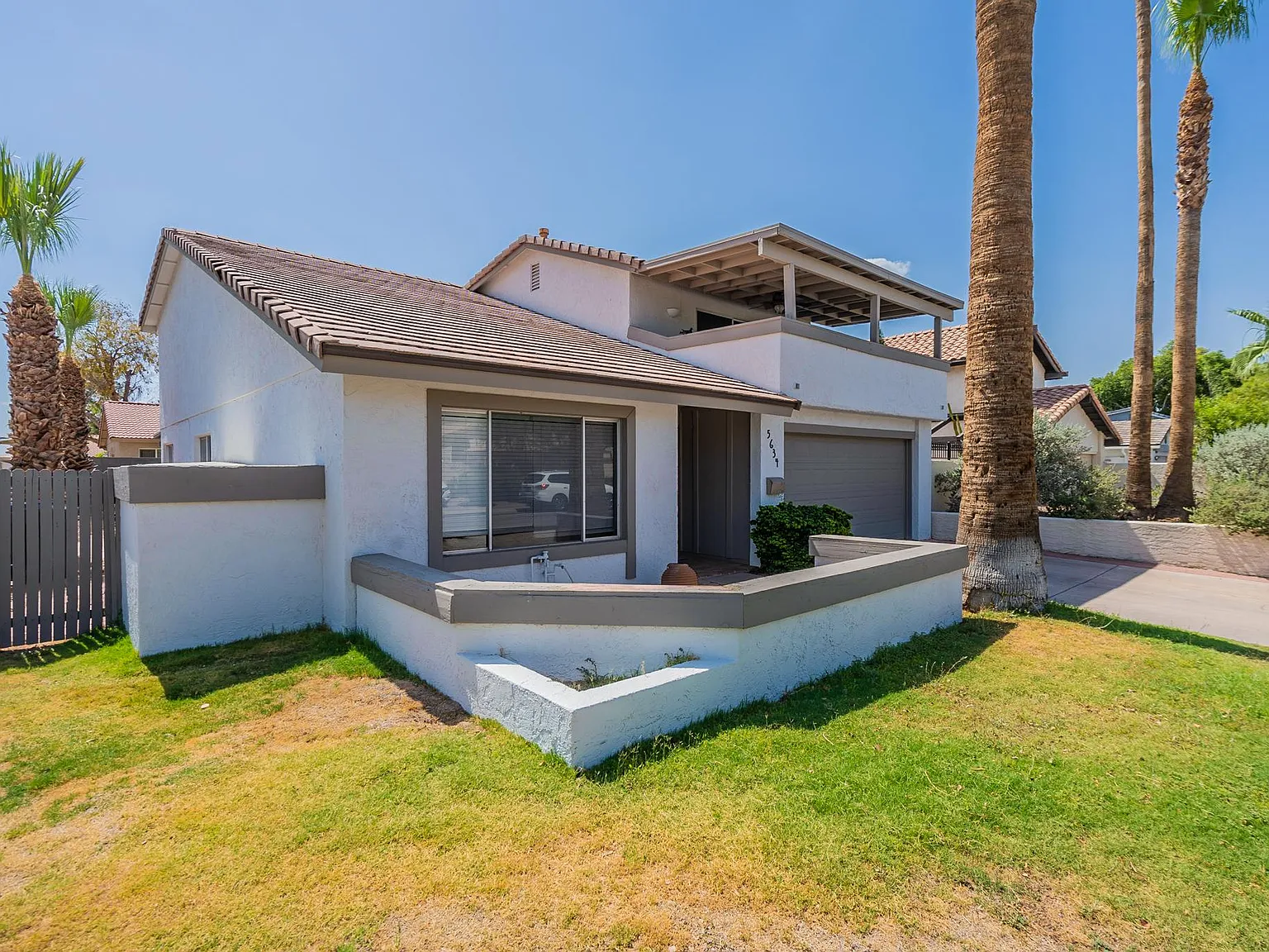 5634 S Sailors Reef Rd — Photo 2