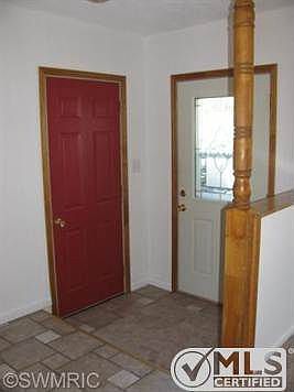 Beautifully Tiled Front Entrance