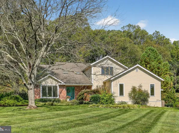 104 Hobson Dr, Hockessin, DE 19707