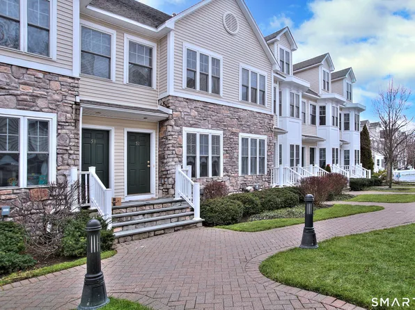 39 Maple Tree Ave Unit 52, Stamford, CT 06906