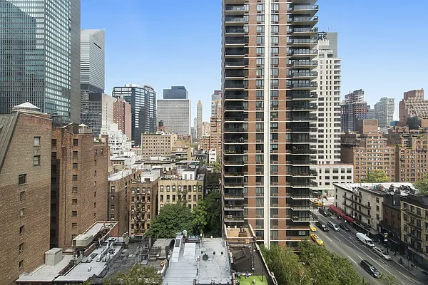 Sold by Nest Seekers International | media 3