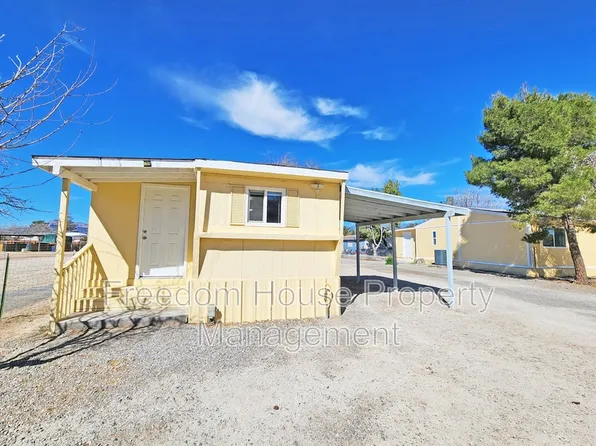 1080 W Windsong Ln #B, Pahrump, NV 89048