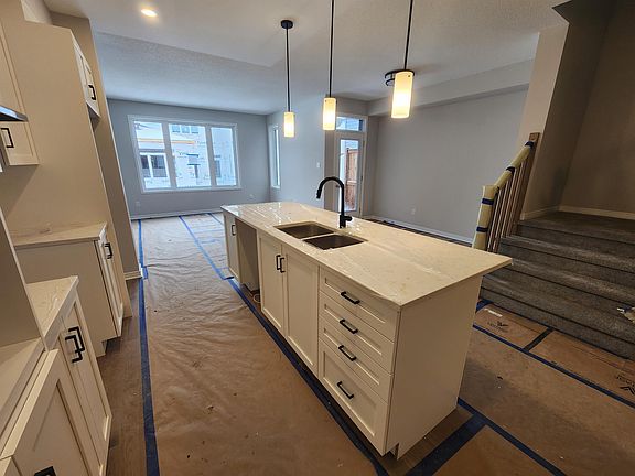 2nd image of 685 Taliesin Cres #1
