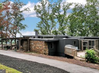 2705 Jamerson Rd, Marietta, GA 30066