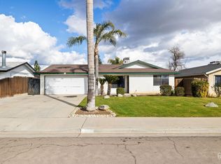 708 Iris St, Bakersfield, CA 93308