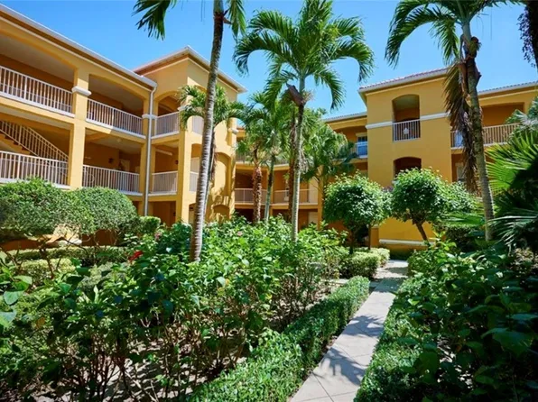 5045 Fairways Cir APT D306, Vero Beach, FL 32967