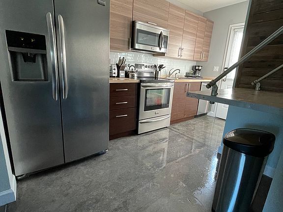 5th image of 1007 N East Ave #1007