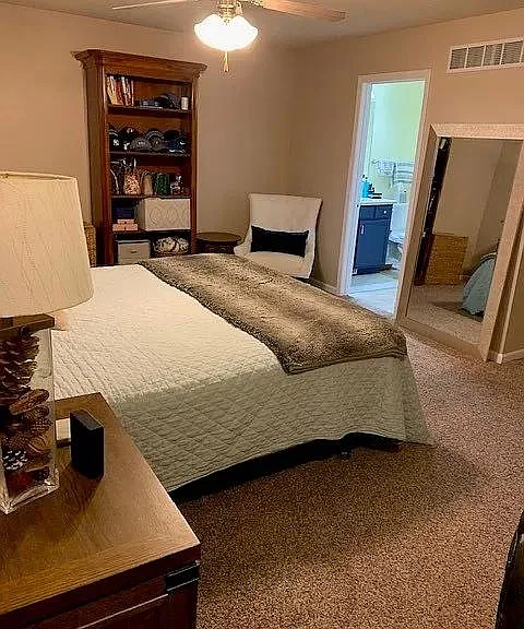 286 SE Booth Ave — Photo 8