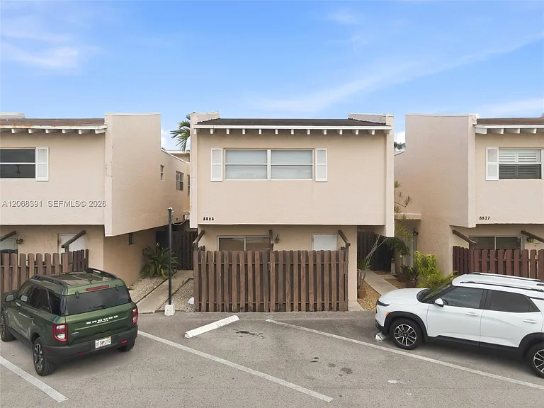 8823 NE 4th Avenue Rd #8823 — Photo 17