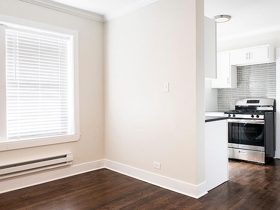 5th image of 4216-24 N Clark St #1