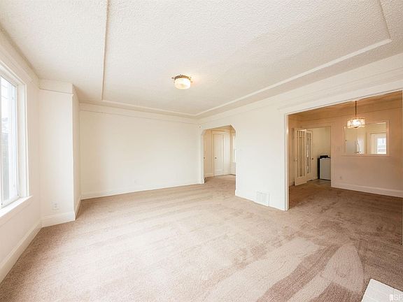 5th image of 87 San Diego Ave