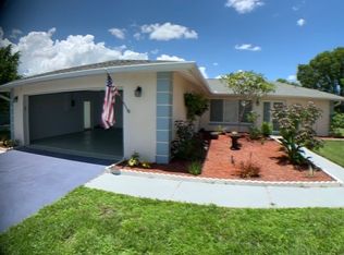 1342 Torreya Cir, North Fort Myers, FL 33917