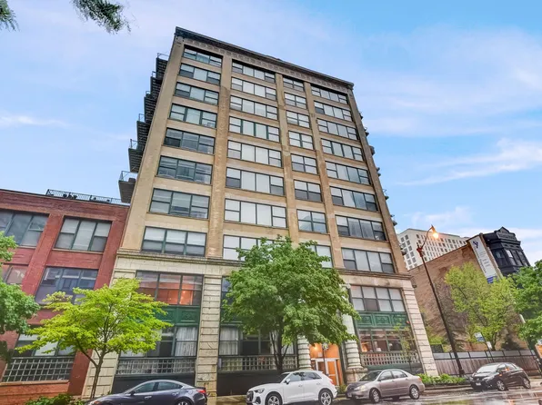 1322 S Wabash Ave APT 407, Chicago, IL 60605
