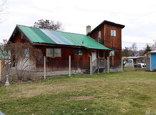 727 Hanford St, Omak, WA 98841