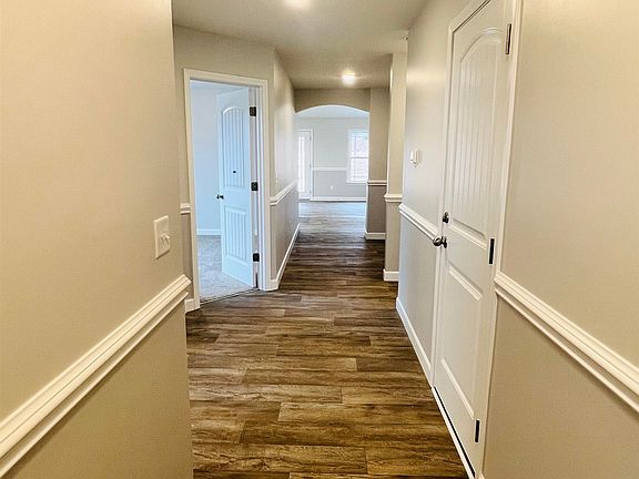 2nd image of 2107 Davenport Ct