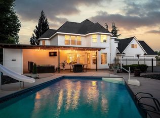 405 S 54th Ave, West Richland, WA 99353