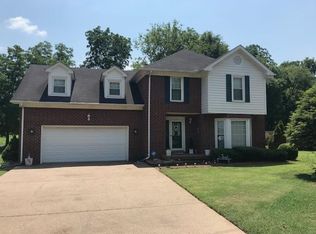 809 S Chestnut Ct, Hermitage, TN 37076