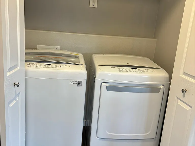 Top of the line washer and Dryler are included on the rent with lots of room for storage