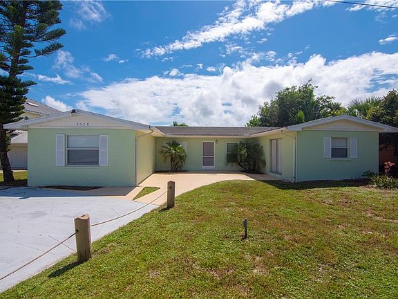 3rd image of 9578 Riverview Dr