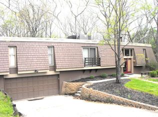 5252 Parkmoor Dr, Westerville, OH 43082