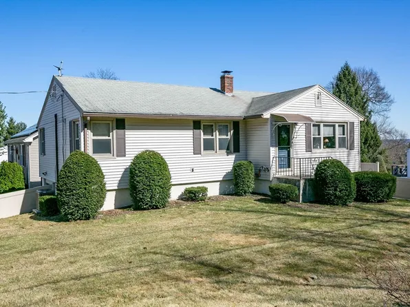 199 Sunderland Rd, Worcester, MA 01604