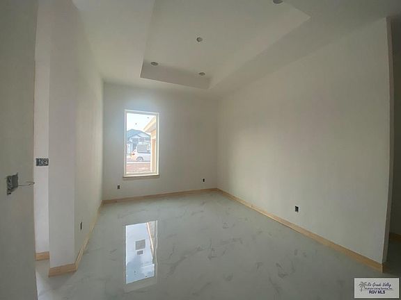 3rd image of 7530 Aster Ln