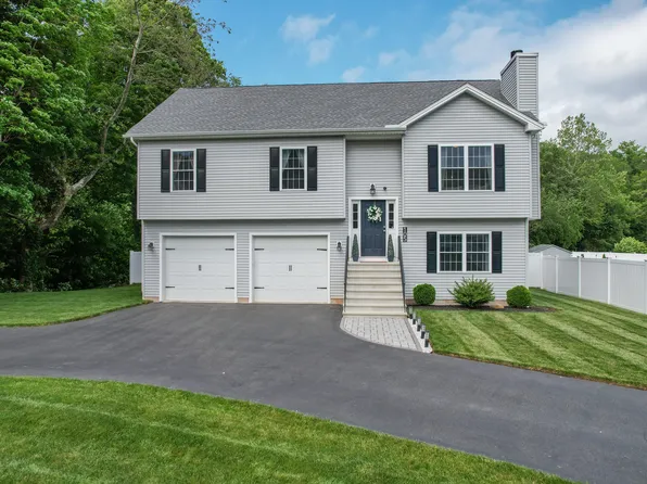 105 Hidden Pines Circle, Meriden, CT 06451