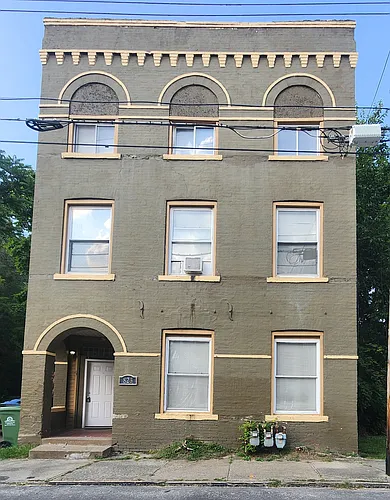 823 Walnut St #2 Photo 1 823 Walnut St #2 Photo 1