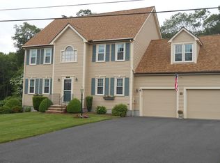8 Quinshipaug Rd, Milford, MA 01757
